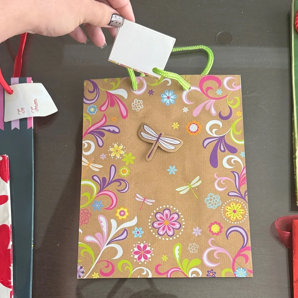 Colorful Gift Bags for Parties ( total of 6)